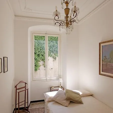 Bel Carlo - 2 Camere, Giardino, Vista Porto Apartment Genoa